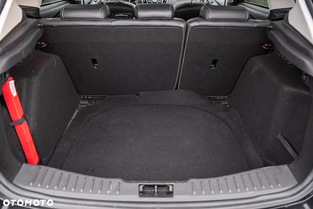 Ford Focus 1.6 EcoBoost Trend Sport - 33