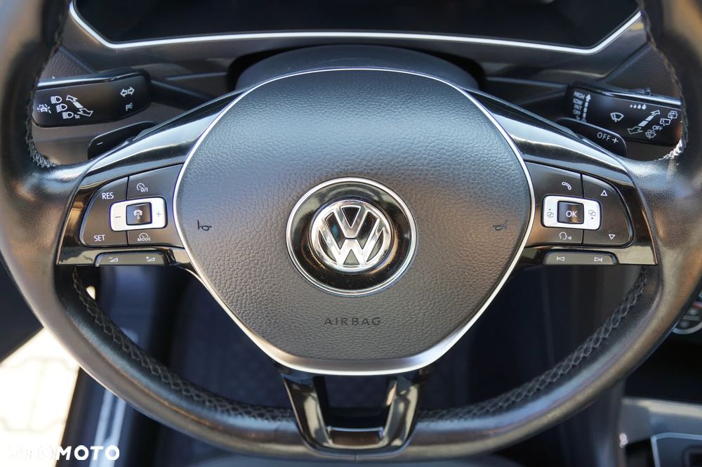 Volkswagen Tiguan 2.0 TDI SCR 4MOTION (BlueMotion Techn.) DSG Highline - 19