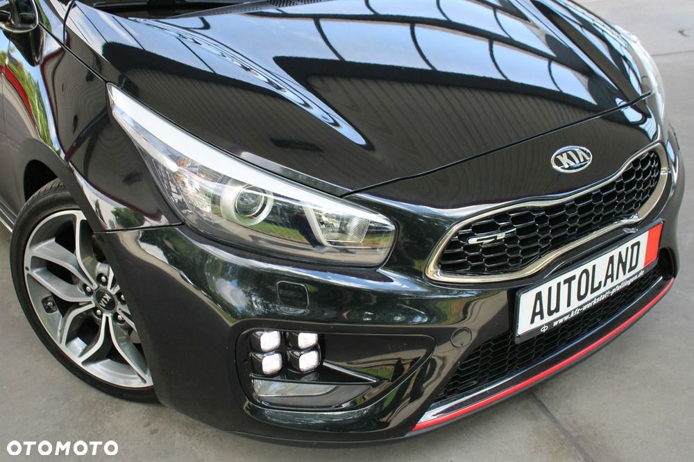 Kia Ceed 1.6 T-GDI GT XL - 17