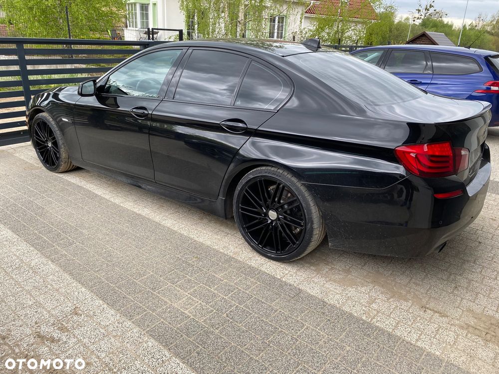 BMW Seria 5 535i xDrive - 6