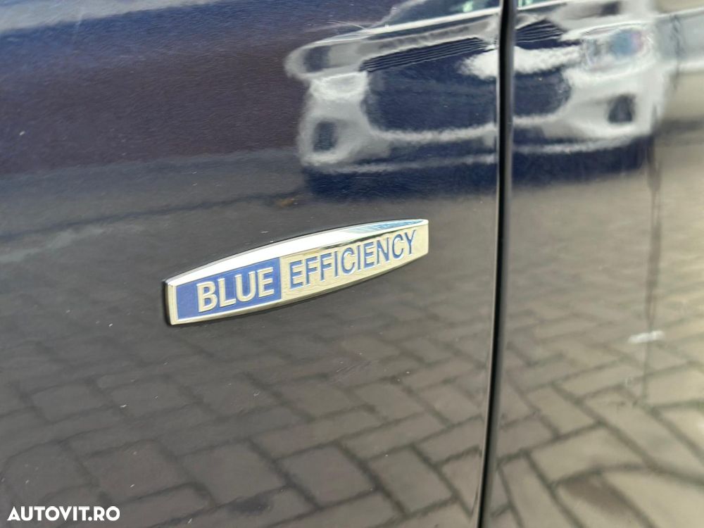 Mercedes-Benz C 180 CGI BlueEFFICIENCY - 16