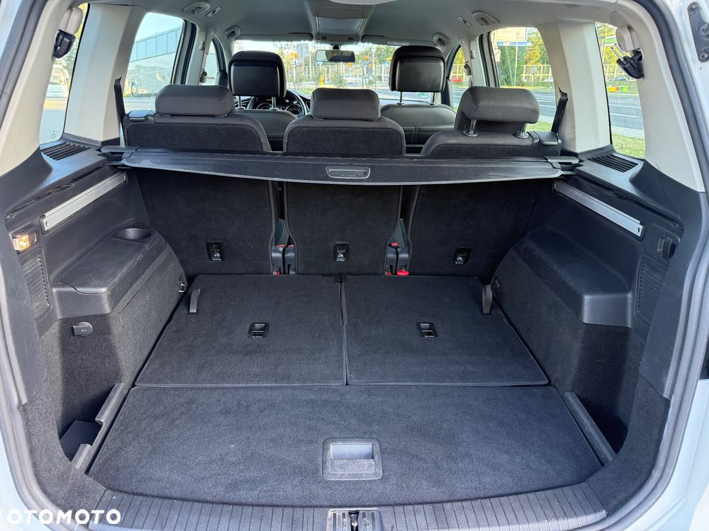 Volkswagen Touran 1.6 TDI SCR (BlueMotion Technology) Comfortline - 15