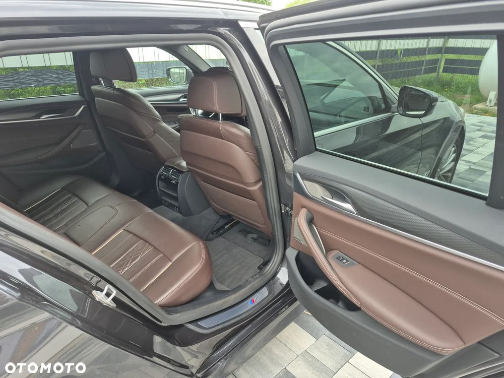 BMW Seria 5 530e xDrive M Sport sport - 7