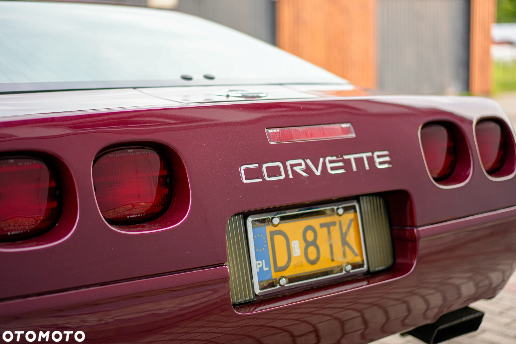 Chevrolet Corvette - 5
