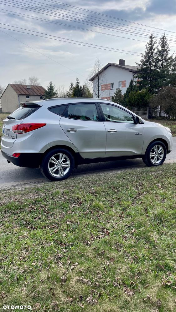 Hyundai ix35 1.6 2WD blue Comfort - 13
