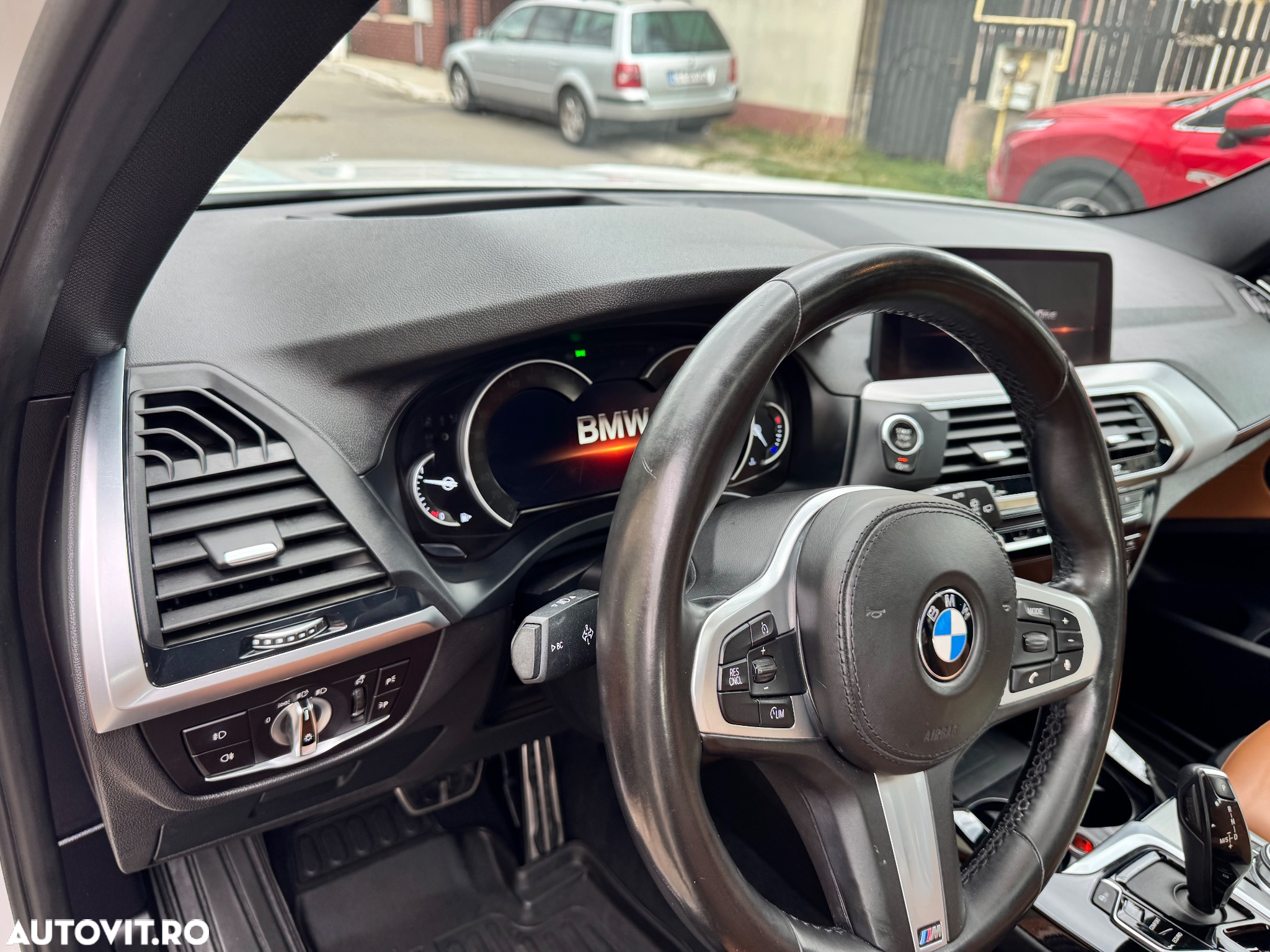 BMW X3 xDrive20i AT M Sport - 23