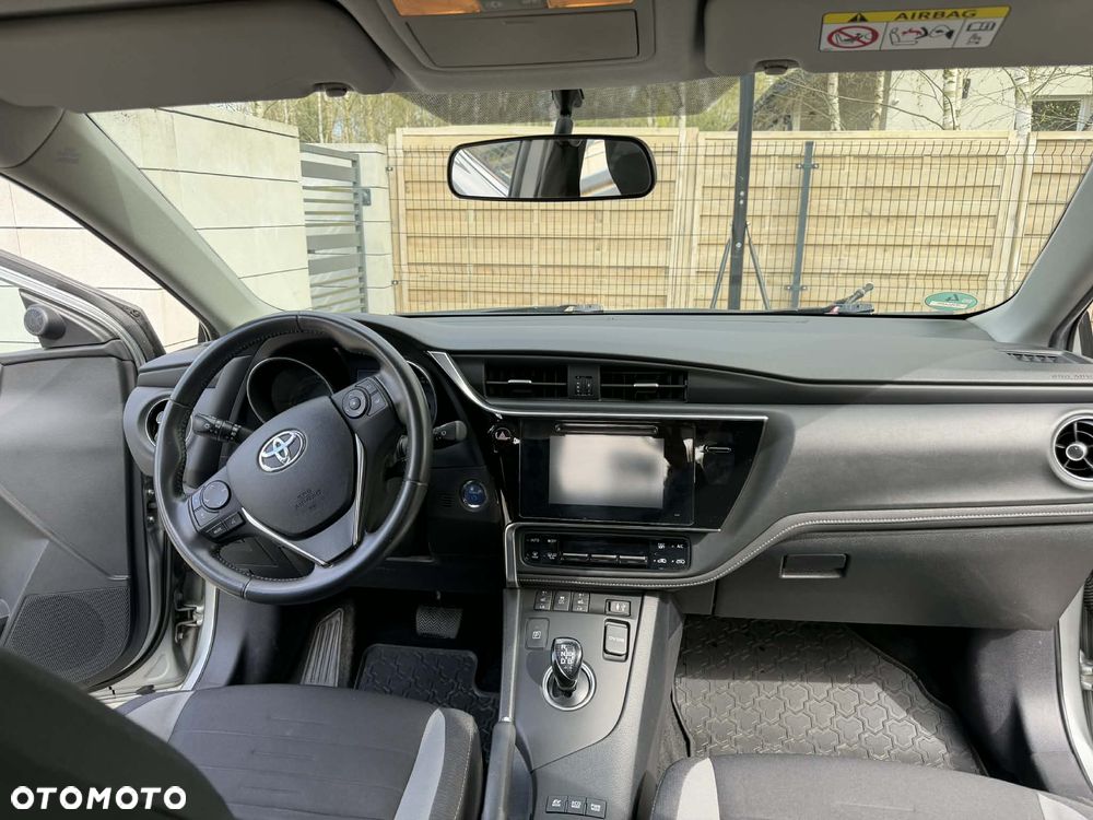 Toyota Auris - 26
