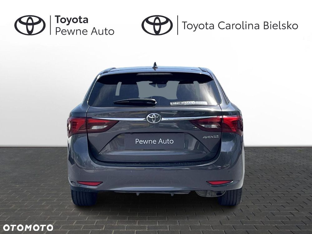 Toyota Avensis - 4