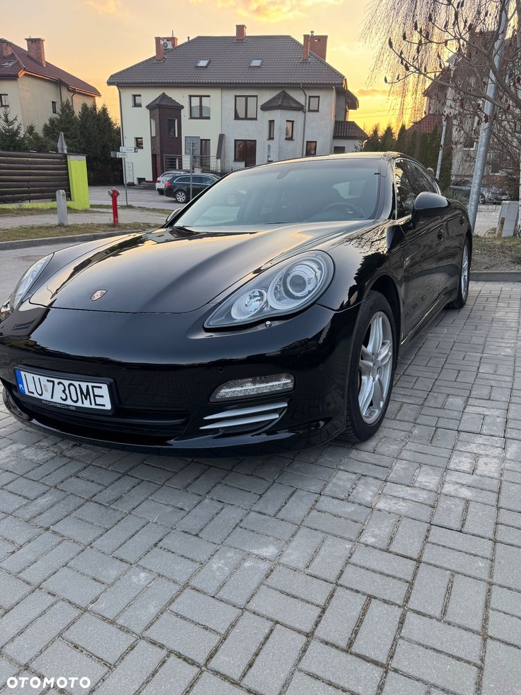 Porsche Panamera 4S PDK - 4
