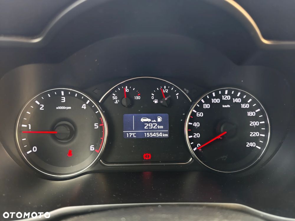 Kia Carens 1.7 CRDi 115 Dream Team Edition - 15