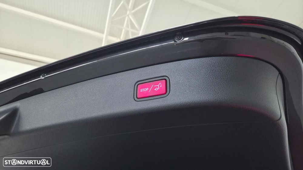 Mercedes-Benz GLC 300 de 4Matic 9G-TRONIC Edition AMG Line - 24