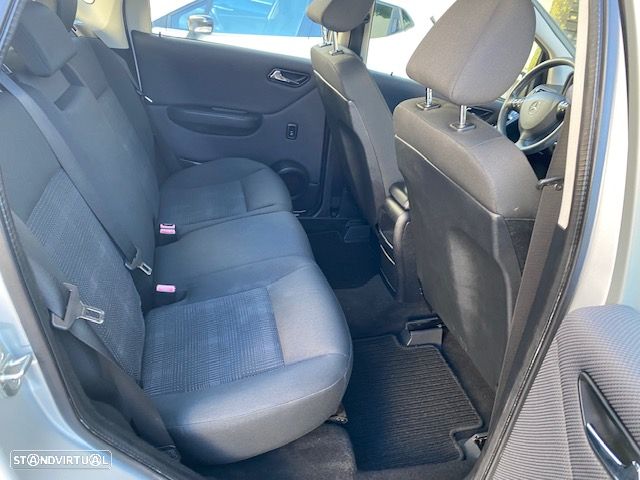 Mercedes-Benz A 160 Classic BlueEfficiency - 8