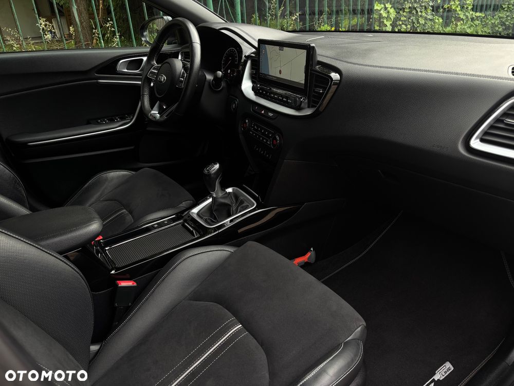 Kia ProCeed 1.4 T-GDI OPF GT LINE - 6