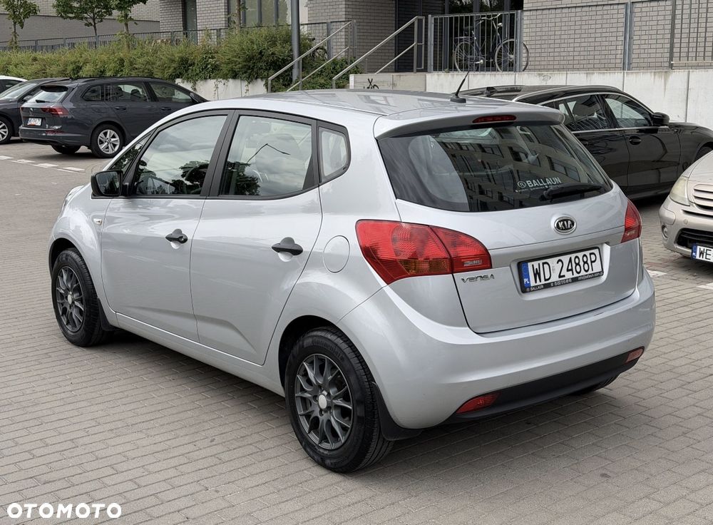 Kia Venga 1.4 S - 4