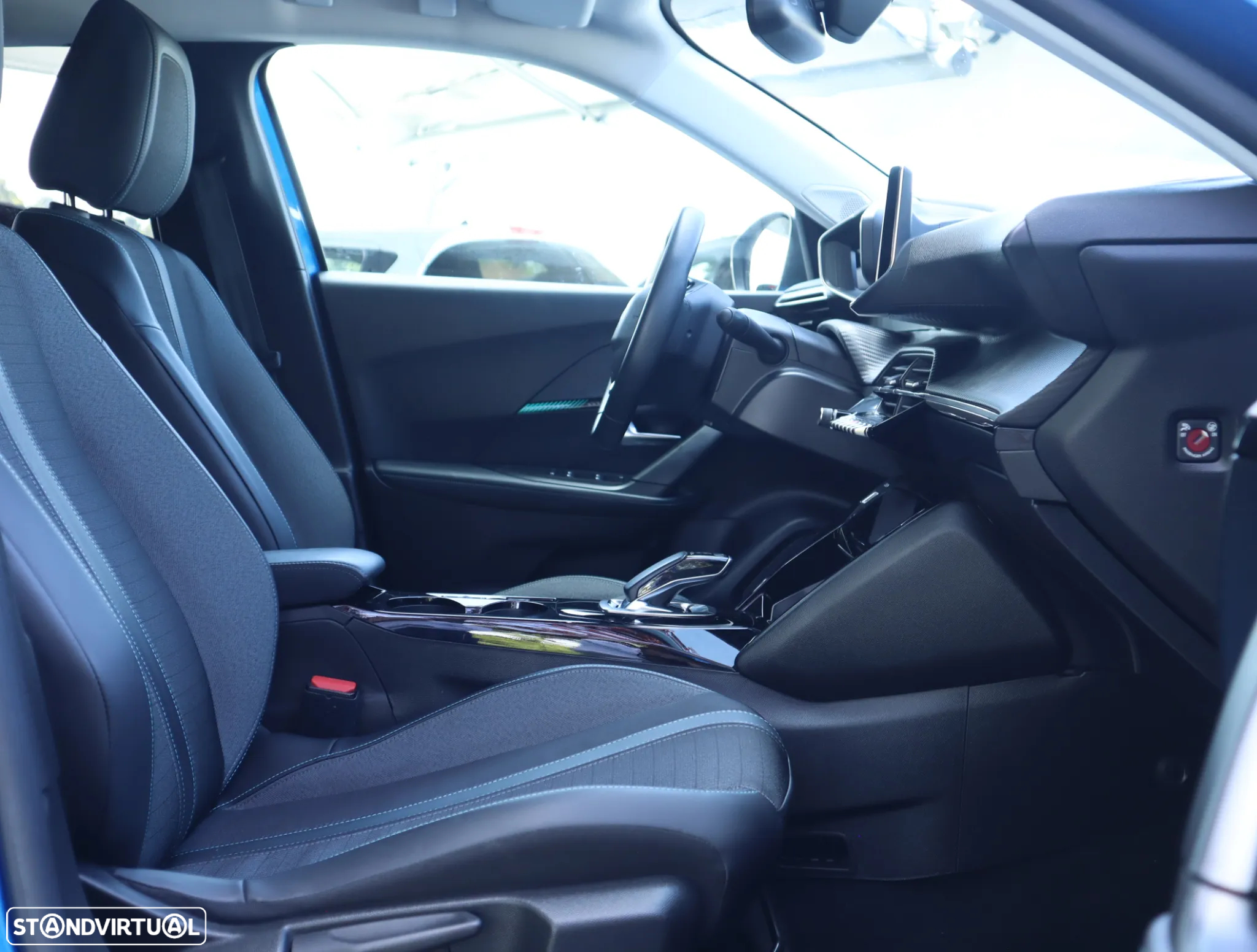 Peugeot e-2008 50 kWh Allure Pack - 20