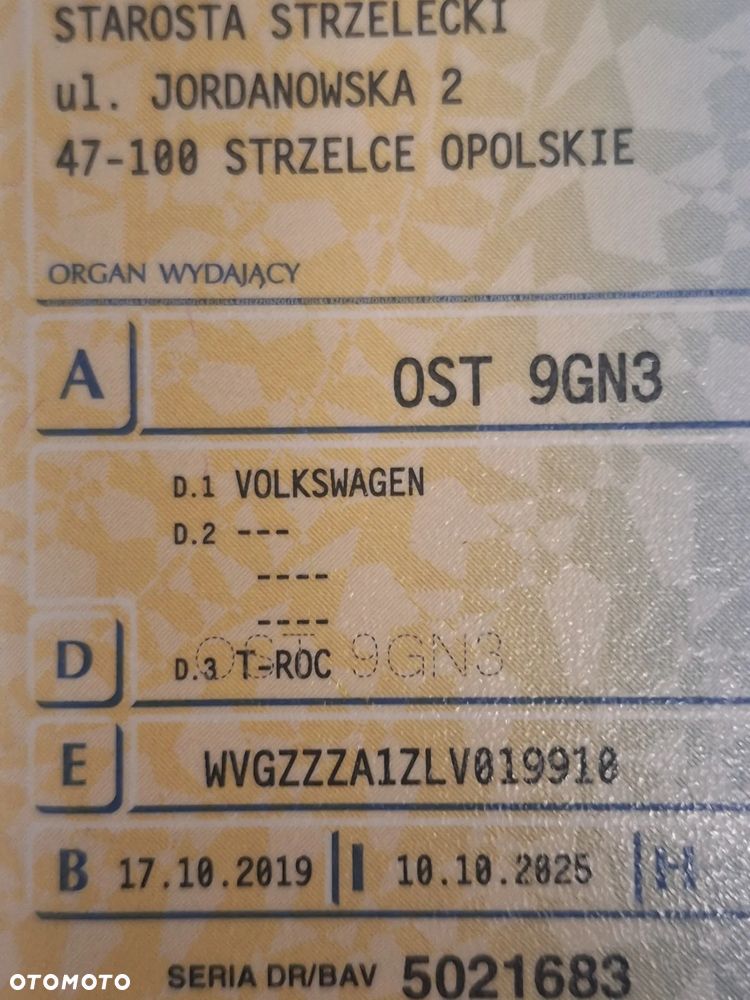 Volkswagen T-Roc - 9