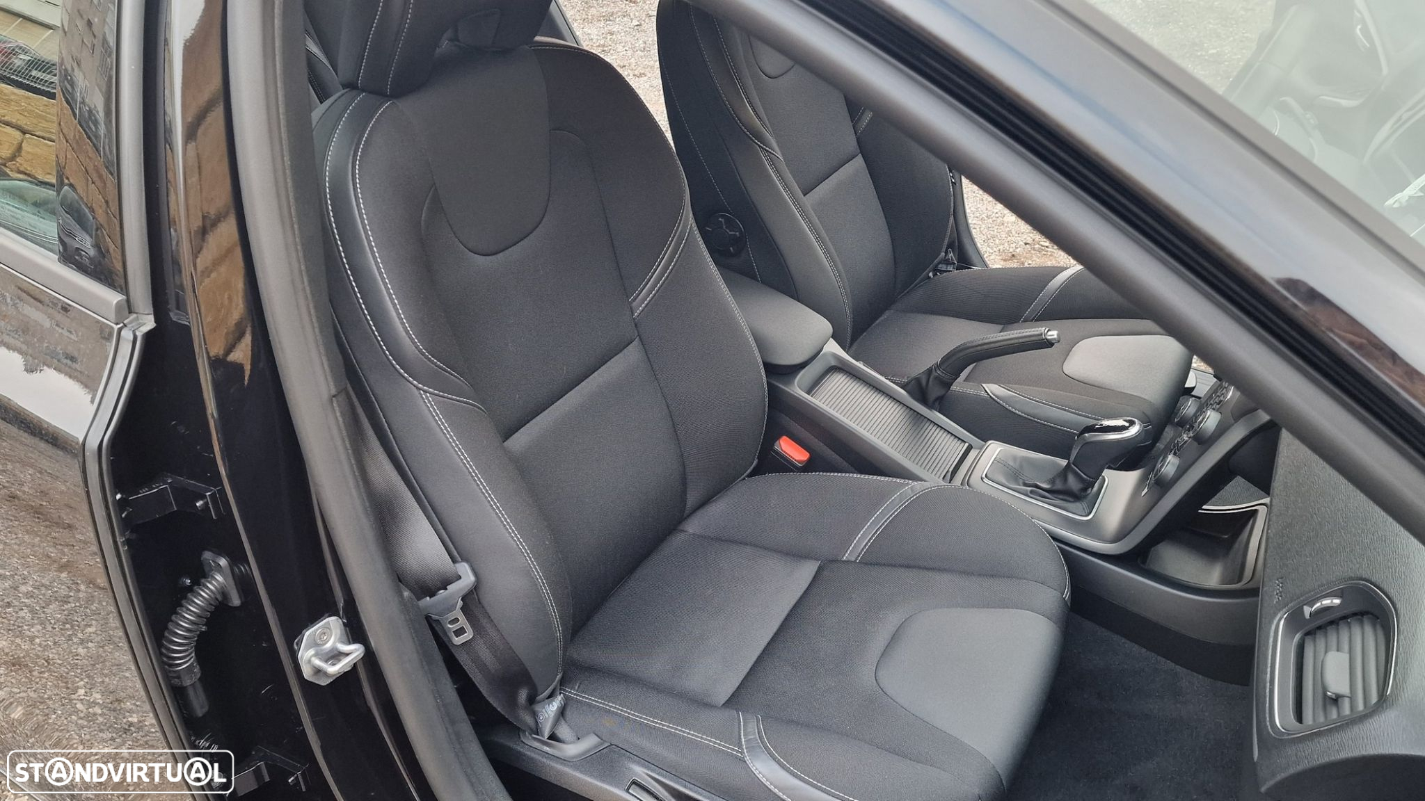 Volvo V40 1.5 T3 Sport Edition Geartronic - 29
