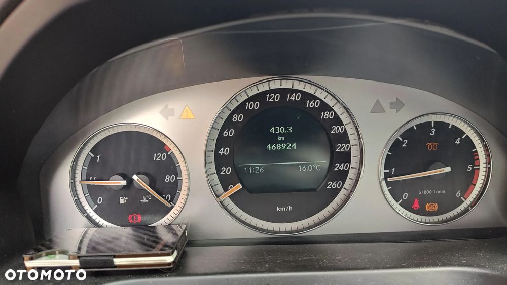 Mercedes-Benz Klasa C 220 CDI Avantgarde - 10