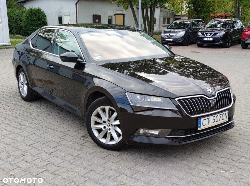 Skoda Superb 2.0 TSI Style DSG - 6