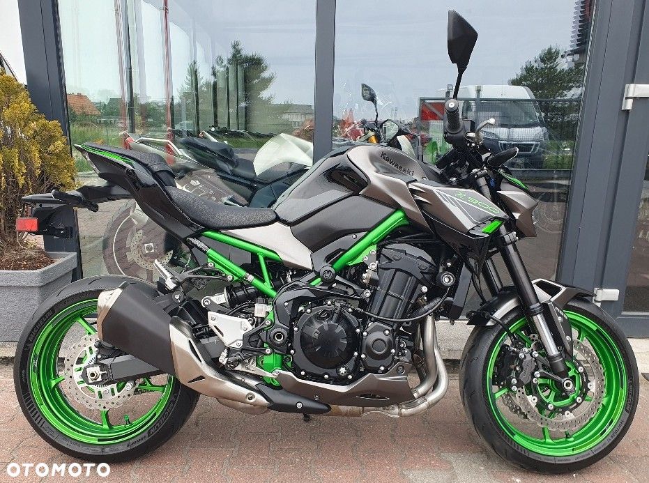 Kawasaki Z 900 - 25
