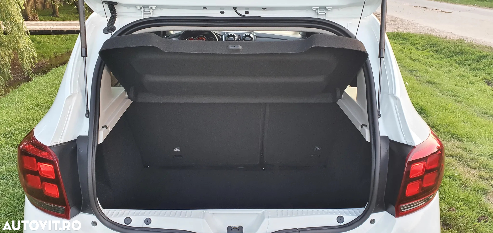 Dacia Sandero TCe 90 (S&S) Comfort - 20