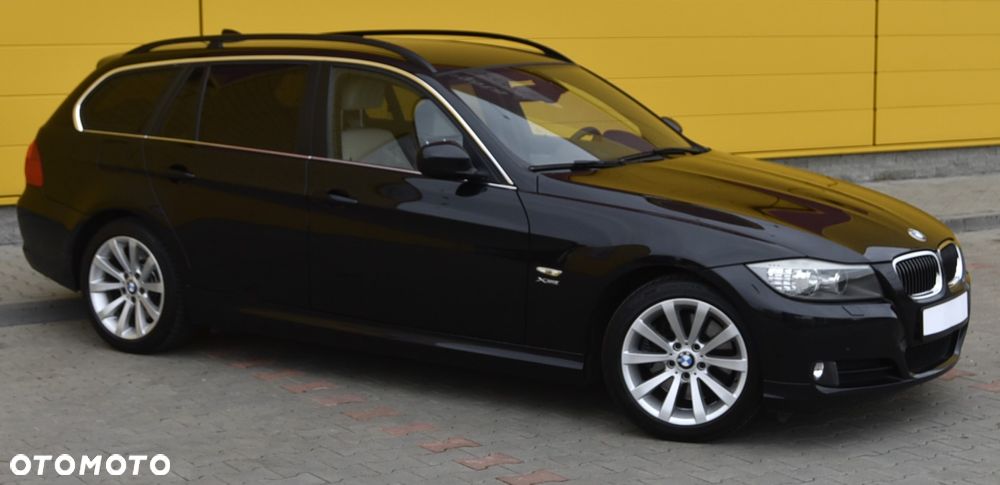 BMW Seria 3 325xi - 3