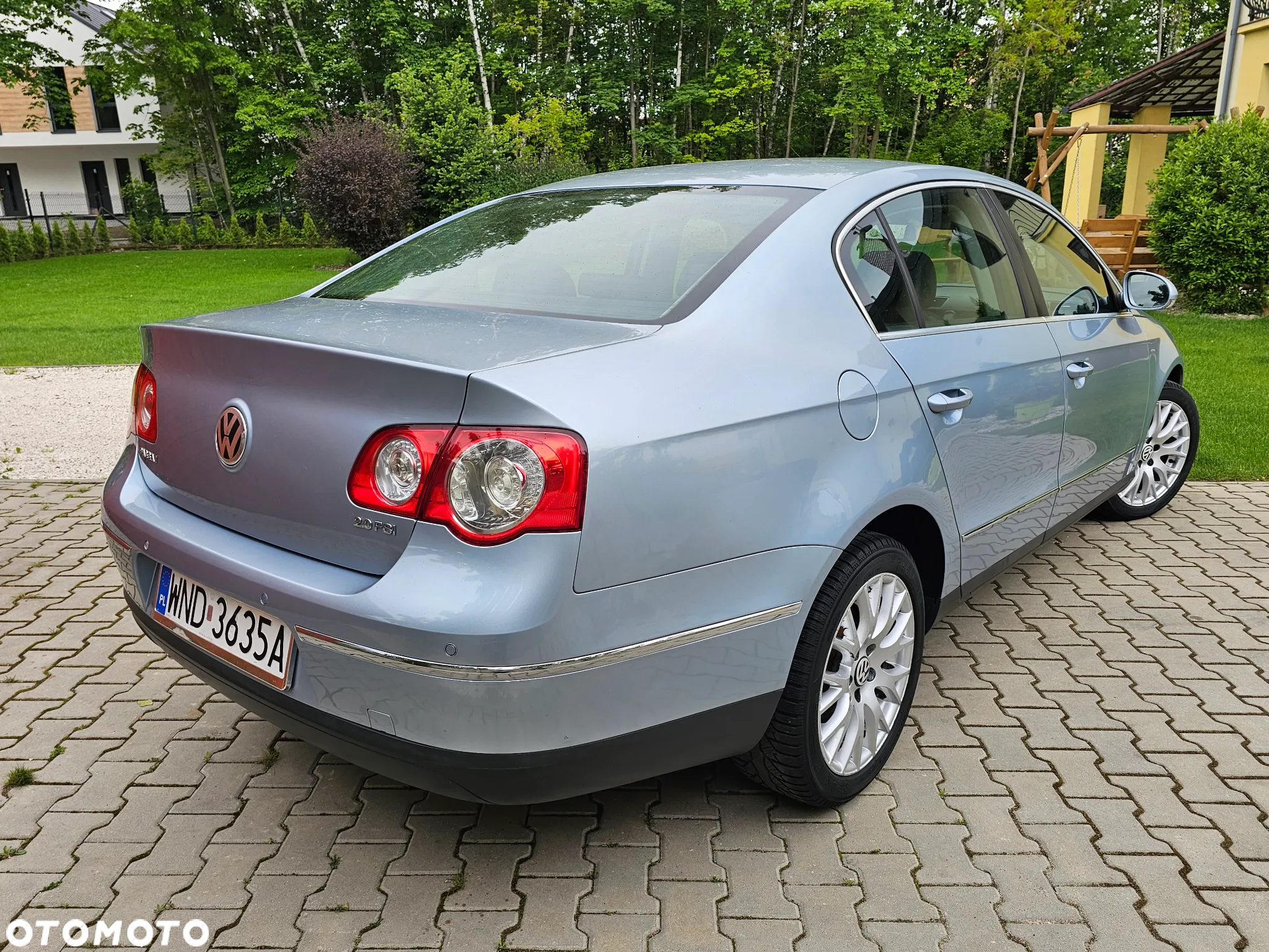 Volkswagen Passat 2.0 FSI Automatik Comfortline - 13