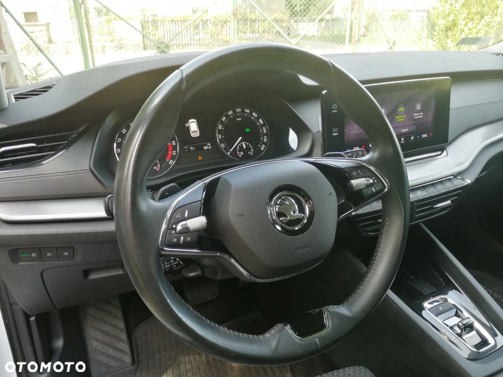 Skoda Octavia 2.0 TDI Ambition DSG - 17
