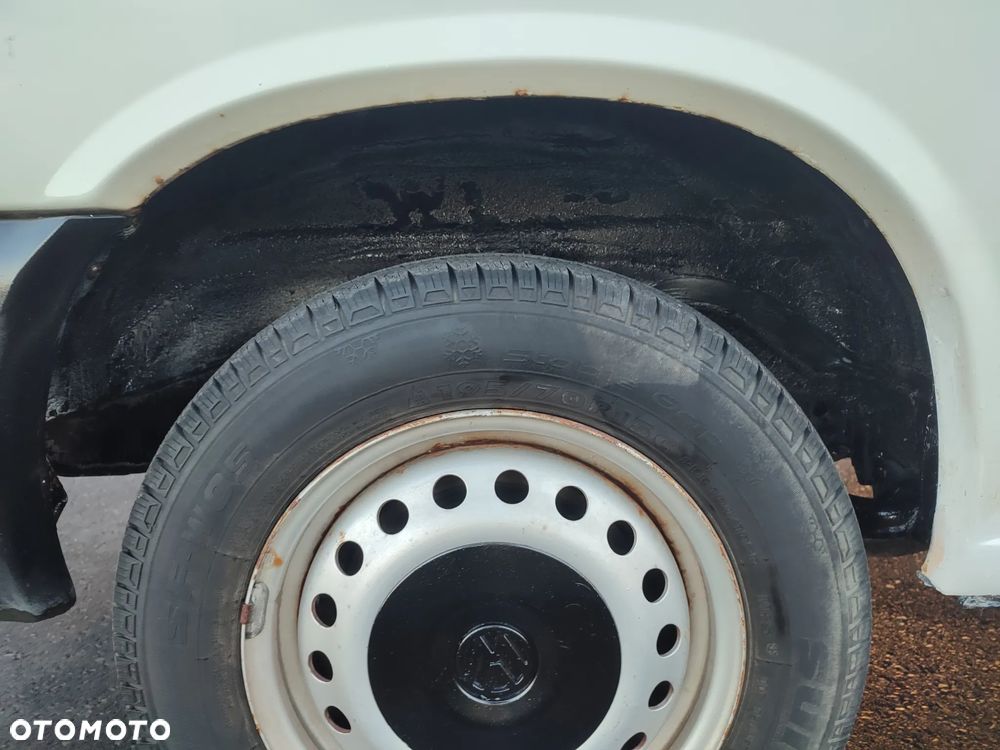 Volkswagen Transporter - 34