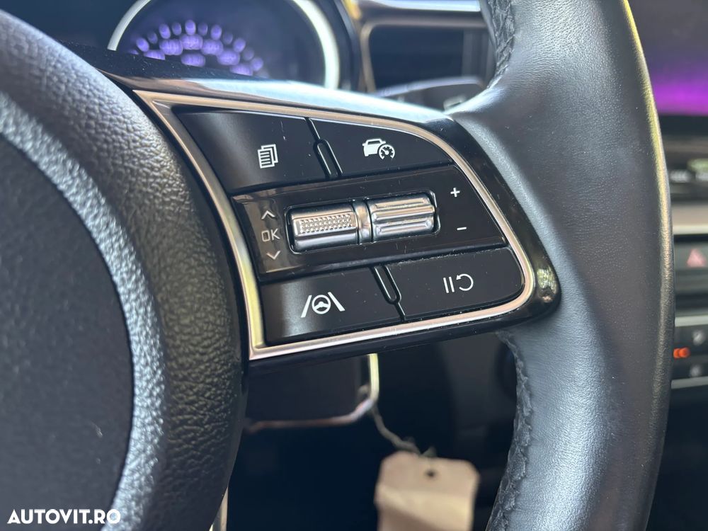 Kia Ceed - 18
