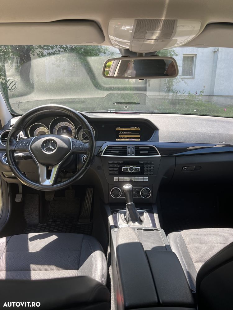 Mercedes-Benz C 220 CDI DPF - 9