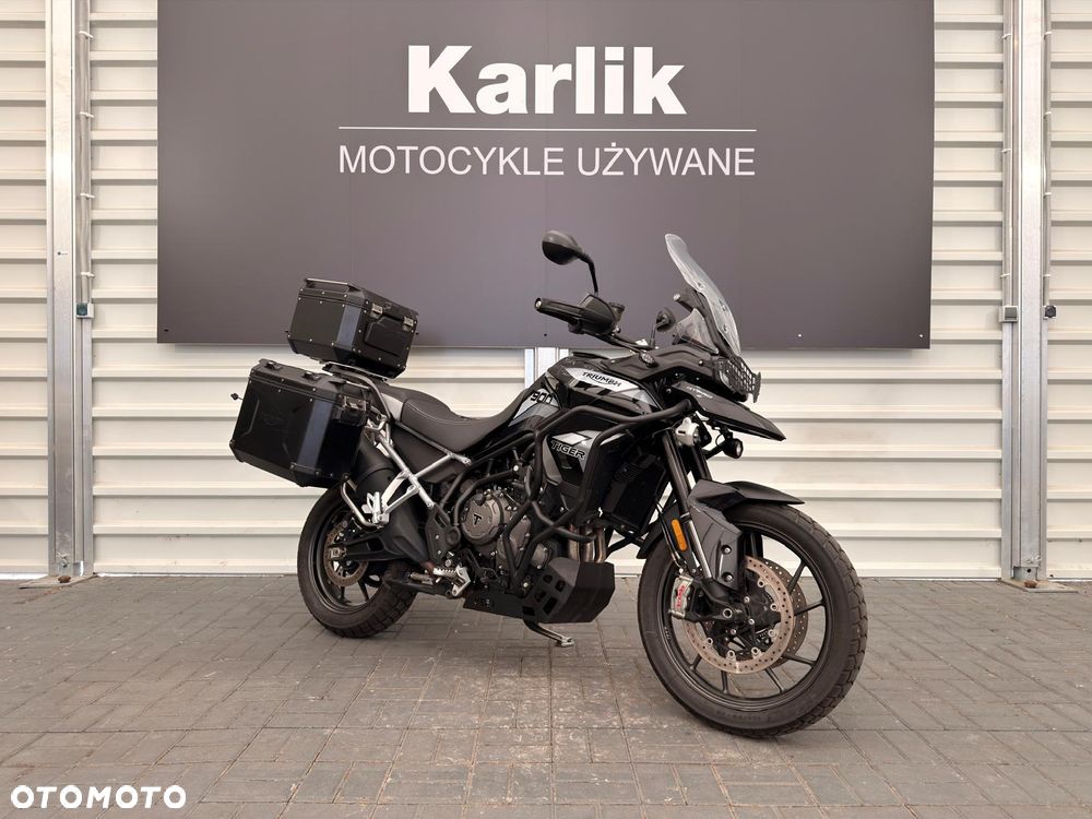 Triumph Tiger - 1
