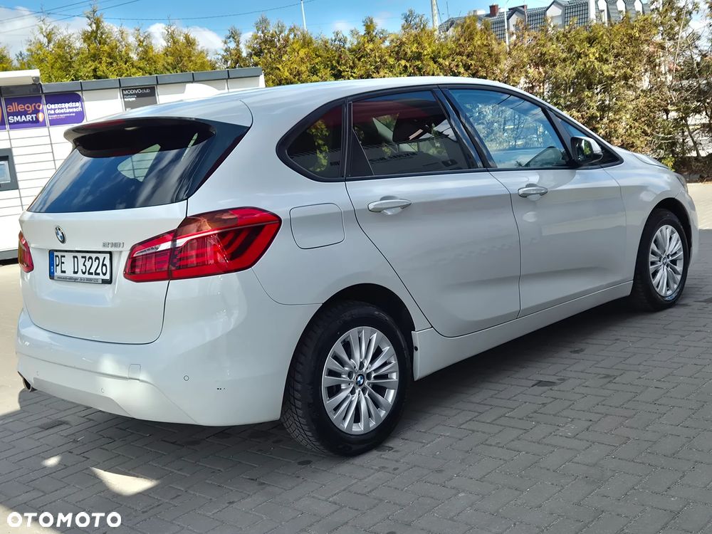 BMW Seria 2 218i Advantage - 13