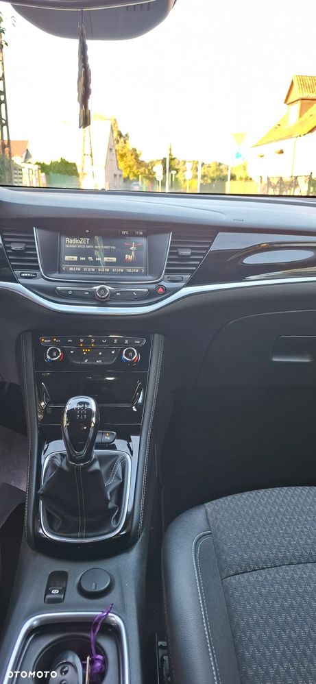 Opel Astra 1.4 Turbo Innovation - 22
