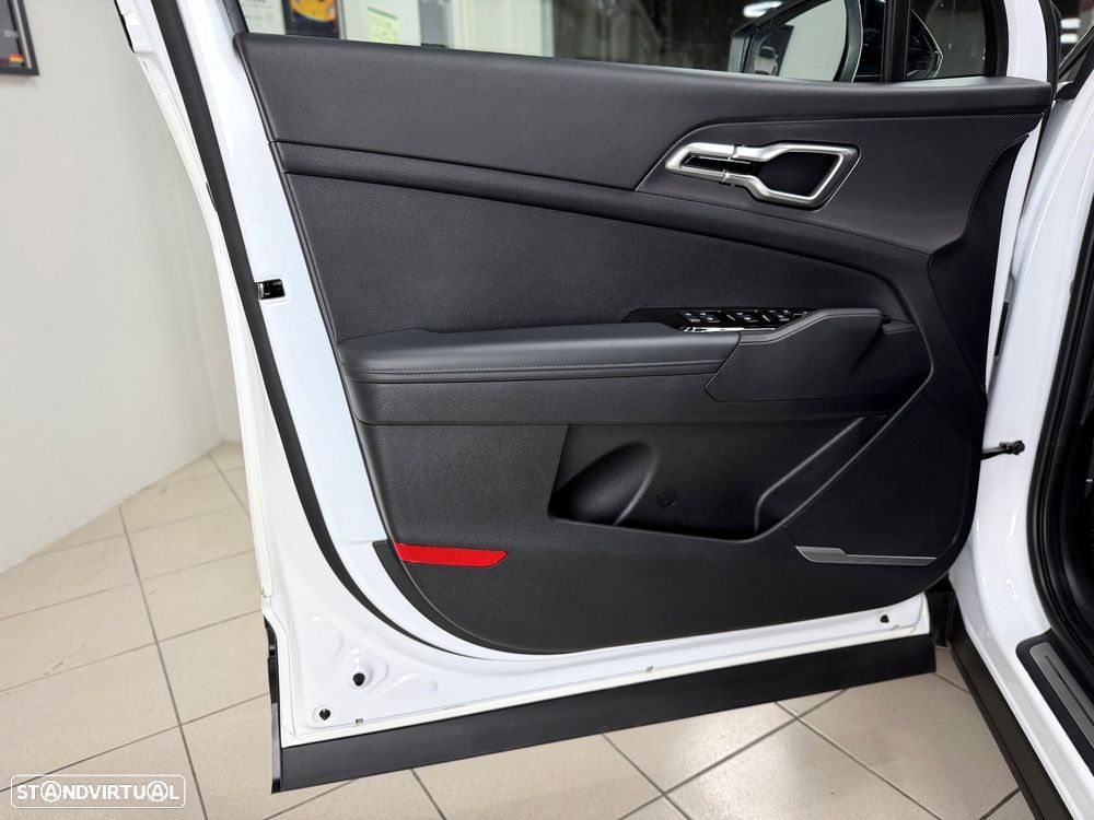 Kia Sportage 1.6 T-GDI 2WD Eco-Dynamics + (48V M-H) DCT Nightline Edition - 13