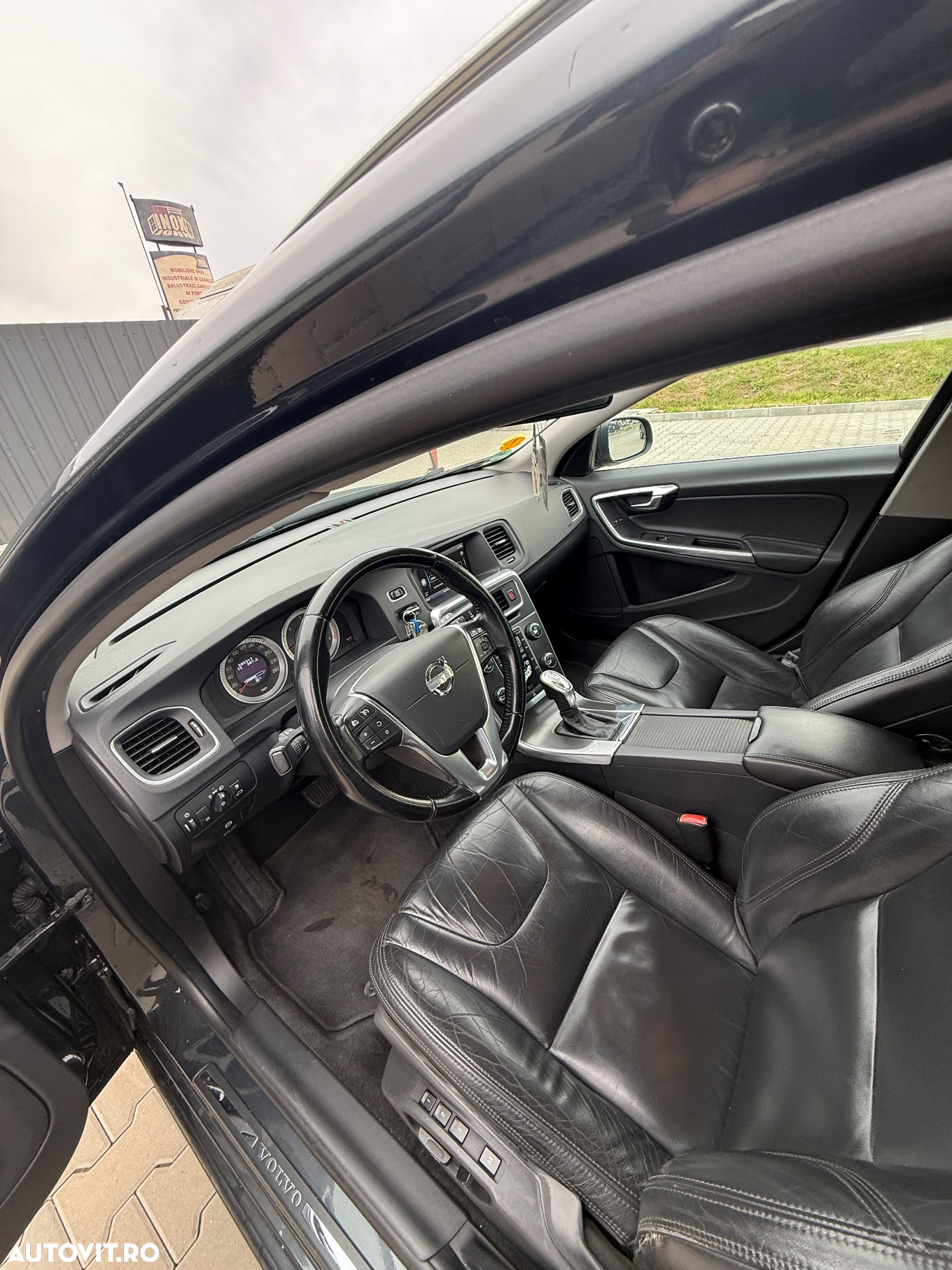 Volvo V60 D4 Start-Stop Momentum - 8