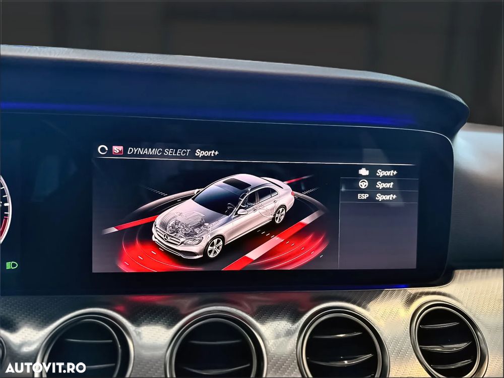 Mercedes-Benz E 220 d 4MATIC 9G-TRONIC AMG Line - 19