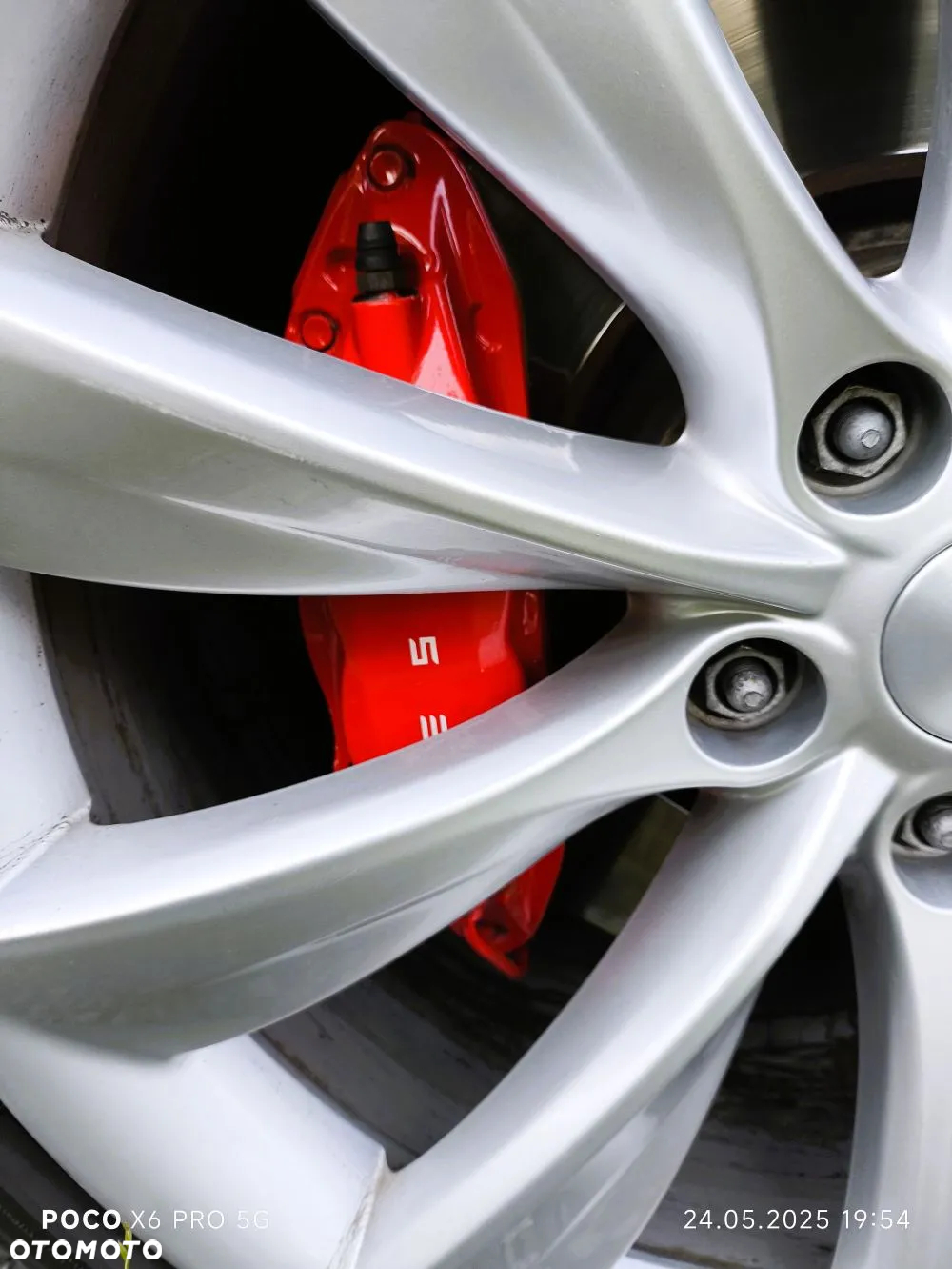 Tesla Model S Performance - 16