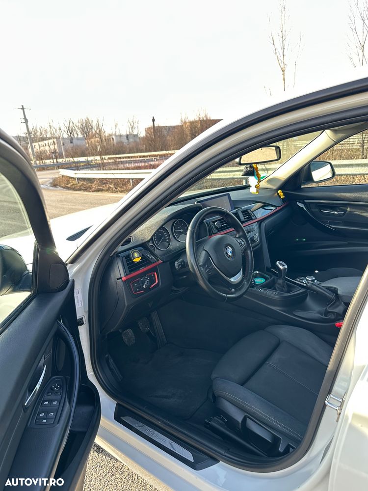 BMW Seria 3 320d - 8