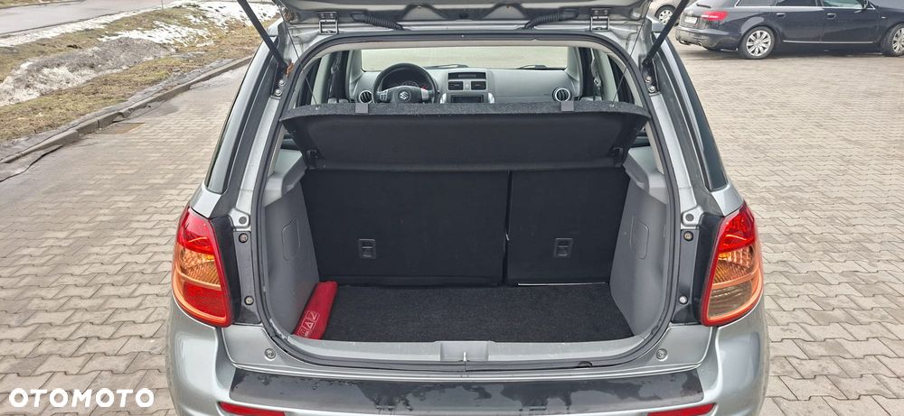 Suzuki SX4 1.6 VVT 4x2 Comfort - 29