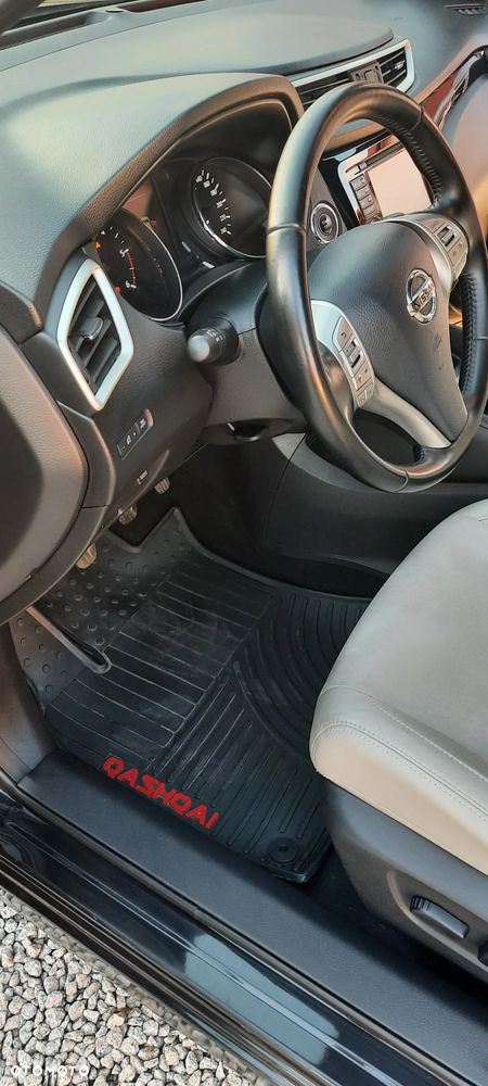 Nissan Qashqai 1.6 DCi 4x4 N-Tec - 23