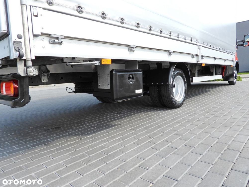 Iveco DAILY 50C18 PLANDEKA 11 PALET TEMPOMAT NAWIGACJA LEDY PNEUMATYKA BLIŹNIACZE KOŁA KLIMATYZACJA  180KM - 19