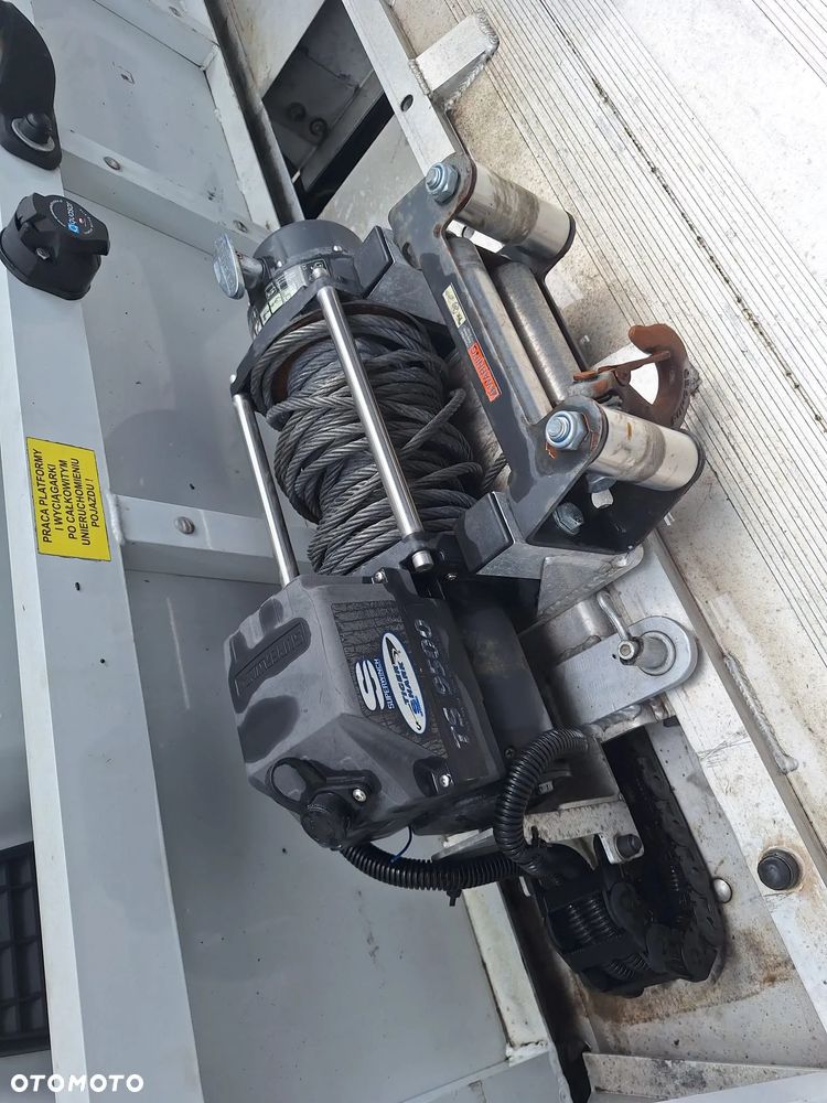 Iveco 35S18 Pomoc Drogowa Najazd Laweta Krajowy Ledy Nawigacja Poduszki Pomocnicze ! - 23