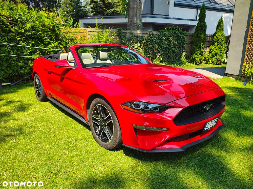 Ford Mustang - 5