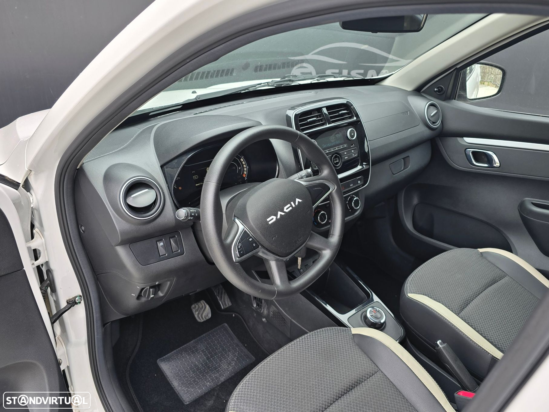 Dacia Spring Electric 45 Comfort Plus - 10