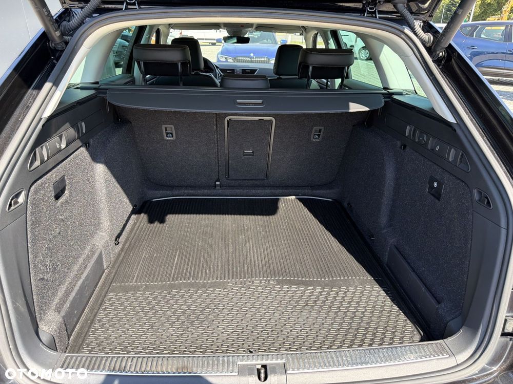 Skoda Superb 2.0 TSI Style DSG - 18