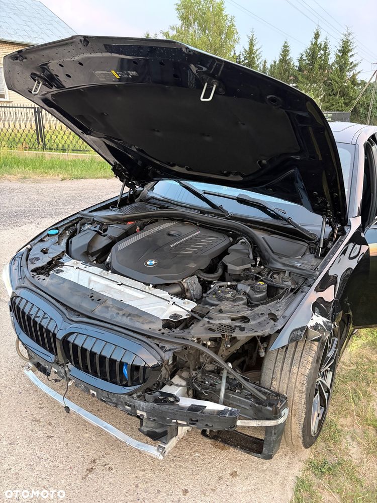BMW Seria 3 M340i xDrive - 13