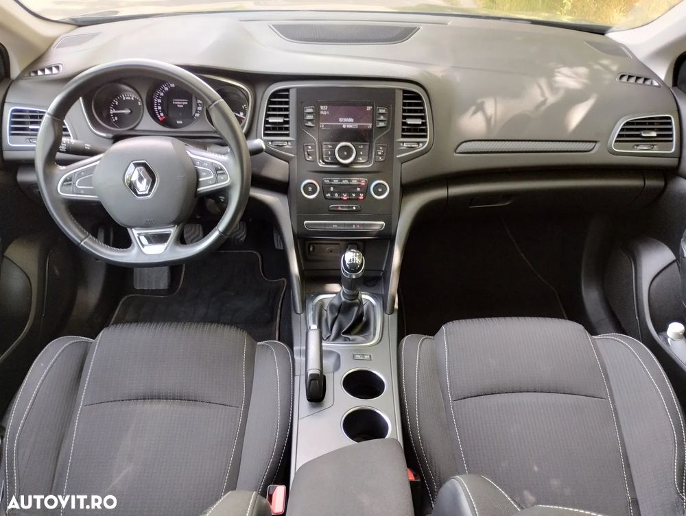 Renault Megane TCe 116 GPF Zen - 7