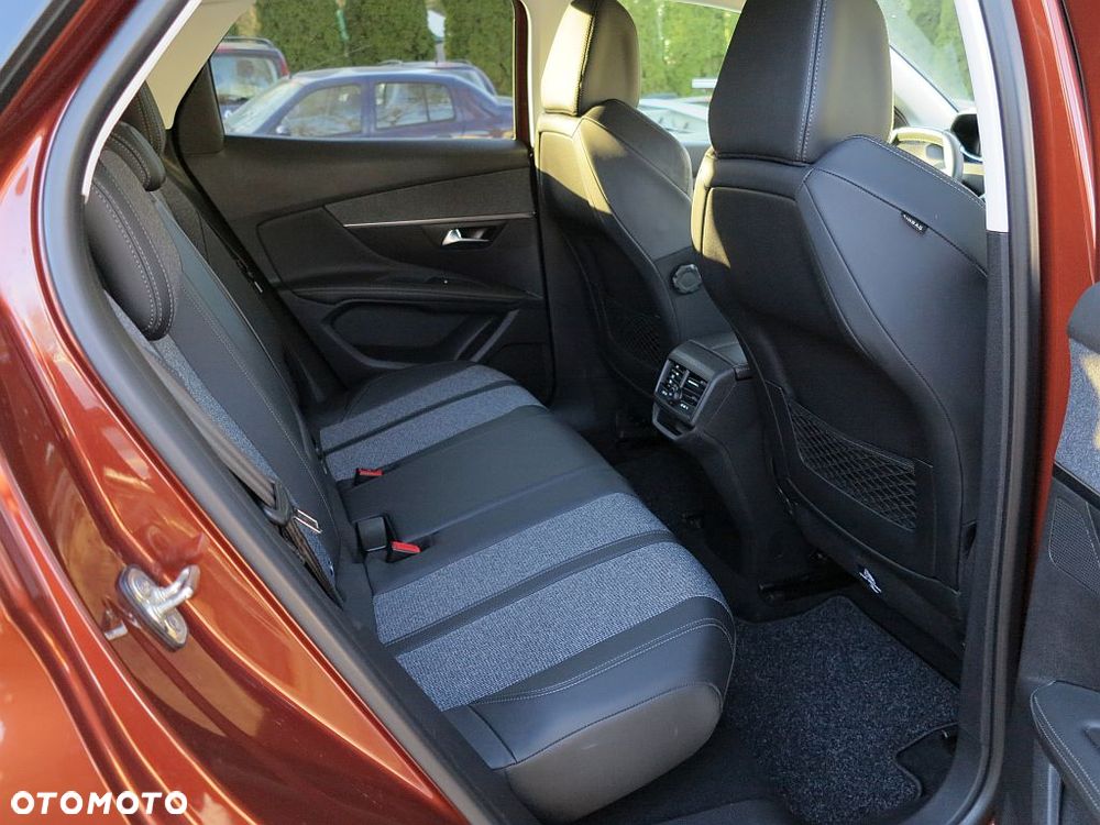 Peugeot 3008 BlueHDi 130 Stop & Start Allure Pack - 17