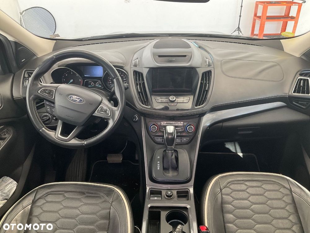 Ford Kuga 2.0 TDCi 4x4 Vignale - 6